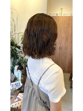 ポレポレハッピーヘアワーク POREPORE HAPPY HAIR WORK 肩上パーマスタイル