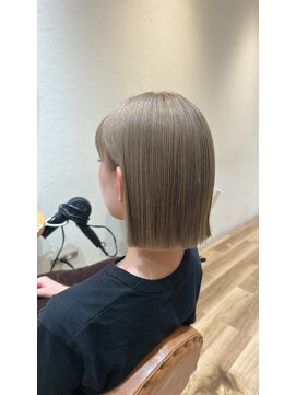 ヘアポケット スタイル店(HAIR POCKET) 切りっぱなし×ハイトーン