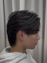 アコロン(acoron.)&nbsp;センターパート/学生10代/毛流れ/メンズパーマ/池袋メンズカット