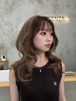 エッセンザ 梅田(ESSENZA) レイヤーカット デザインカラー