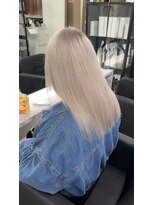 ゴートティエル(G.O.A.T TIEL)&nbsp;ホワイトシルバー