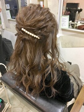 アンフィフォープルコ(AnFye for prco) 【AnFyeforprco】フィッシュボーン× ハーフアップ