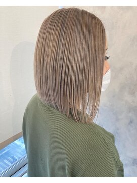 ヘアスタジオニコ(hair studio nico...) ホワイトベージュ