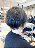 前下がりショートボブ