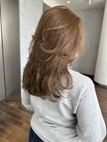 ザック ヴィ(ZACC  vie)&nbsp;やわらかベージュ×ロングレイヤーカット