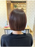 プツッとショートボブ