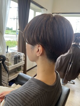 コアフィールフィス(COIFFURE fils) 《見附　今町》M3D ハンサムショート　透け感カラー