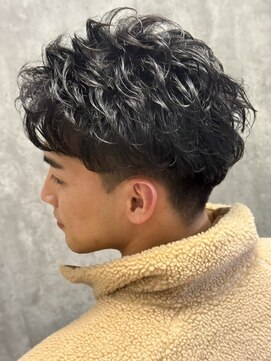 ヒロギンザバーバーショップ 神楽坂店(HIRO GINZA BARBER SHOP) リバースパーマ