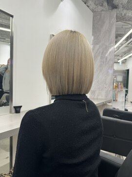 エイト 神戸三宮店(EIGHT) 切りっぱなしボブ