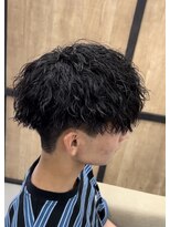 メンズギフト(men's GIFT)&nbsp;刈り上げツーブロックツイストスパイラルパーマメンズマッシュ