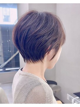 アイドットプラスサッポロ 札幌(i.+SAPPORO) ナチュラルブラウンで白髪もなじむ美シルエット白髪ぼかし