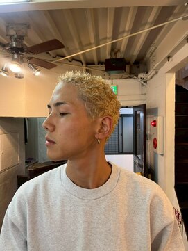 ビーバイエイトジェンツ(Bee by EIGHT GENTS) 南堀江駅/MEN'S/メンズカット/メンズパーマ/フェードカット