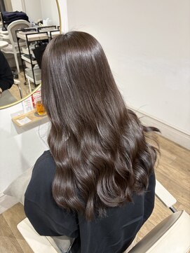 ケイリー(KAYLEE) 【イルミナカラー】オリーブベージュ