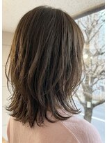 ヘアメイク フレンシア(hair make flencia)&nbsp;柔らかい質感のレイヤーミディアム【300スタイル】