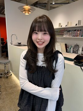 フィット ヒュー 千葉(fit hue) ミルクティーブロンド/ダークブルー/デジタルパーマ/千葉駅