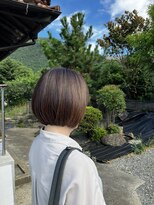 エン(en)&nbsp;コンパクトボブ×白髪ぼかし