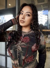 【パーマでロングヘアのマンネリを解消】新しい自分に出会う、ときめきを