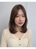 ミディアム / レイヤーカット / モカベージュ / 顔周りカット 