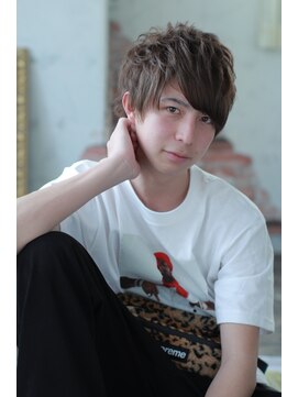 アドール(ADOR) ショートレイヤー