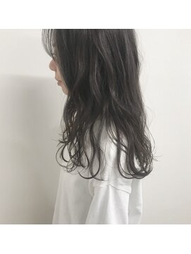 ガーランドウメダ(Garland umeda) リラックスウェーブ＿ロング＿00261