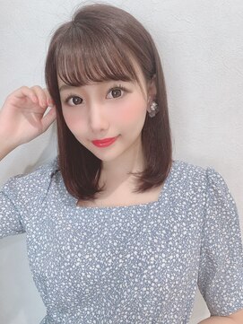 ミラレスカ 栄(MIRA RESCA) 透明感のある切りっぱなしボブbyウラタニ