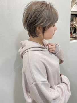 ヴィンス(vince) 大人色っぽshort / グレージュ