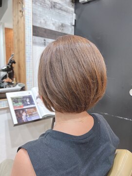 ディッシュ 五反田(dish) 五反田美容室★ ○いボブ、フロント縮毛矯正ハイトーンベージュ