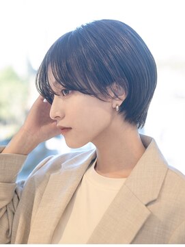 テュケー(TYCHE) 大人可愛い耳掛けショート