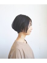 ヘアー 4038(HAIR.4038) 前下がりラインでシャープな印象に! 洗練ショートボブ