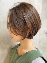 エリマ 横浜西口(elima) 横浜西口大人ショートボブくびれイルミナカラー顔周りレイヤー