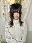 シャギー黒髪ロングウルフカットロングレイヤーカット外ハネ