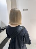 ミルクティーベージュ