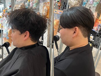 ビースト ナガウラ(BEEST)の写真/【うねり・クセ対策◎】艶髪×ストレートでこの季節を乗り切ろう！毎朝乾かすだけでスタイリングが簡単に♪