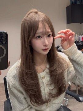 ベガ 福岡天神(VEGA) ブリーチ無しヘーゼルベージュ&レイヤーカット