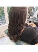 アッシュグレージュ×セミロング