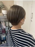 ナチュラルベージュ×ショート