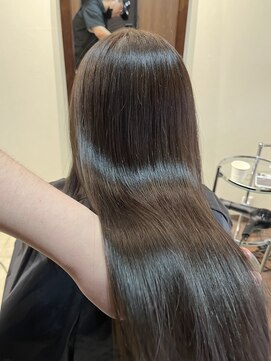 シオ ヘアー デザイン(Sio. hair design) 極上の艶と手触り/水素カラー