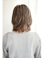 オティアプラスエヌ(OTTIA+n) 20代30代40代　かわいさにモード・くびれレイヤー【松山】