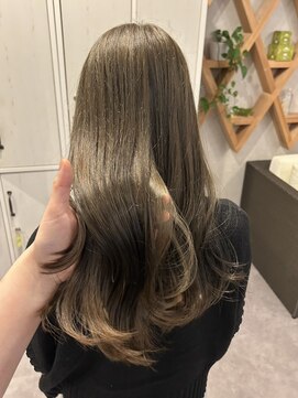 エルサリー(ELLE&SALLY) オリーブベージュ