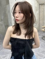 サイン 渋谷(SIGN)&nbsp;韓国ヘアーハッシュカットレイヤーカットグレージュブリーチ無し