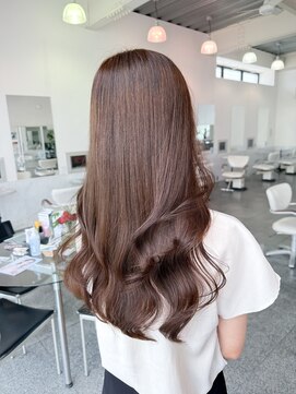 タブー(TABOO) あき/明るめベージュカラー