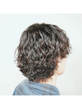 トルナーレ(tornare) 波巻きスパイラル×メンズミディアム