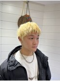 ブロンドスパイキーショート