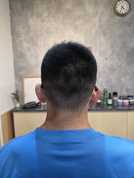 ミスターバーバーショップ(mr.barbershop) 3ミリフェードスタイル