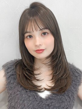 アグノス 青山(Agnos) イメチェン美髪小顔カット艶感ダークアッシュエアリーカール