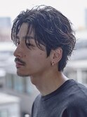 渋谷フェザーパーマセンターパートヘアルーズパーマメンズカット