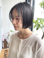 ヌード(NUDE)&nbsp;NUDE顔周りレイヤー ミニボブ　切りっぱなしボブ 前下がりボブ