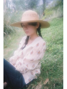 オフ(OFF) ぴちっとおさげ