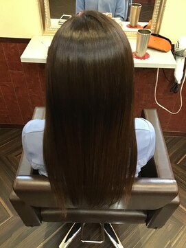 アマラ 立川(amara) 美髪ロングヘア