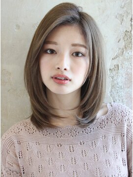 アフロート ルヴア(AFLOAT RUVUA) さらっとかきあげ大人ひし形レイヤー×ヌーディーベージュ